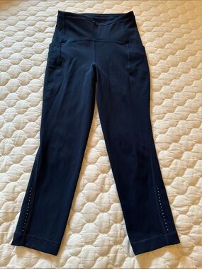 lululemon athletica Navy Ankle Cropped Performance Leggings